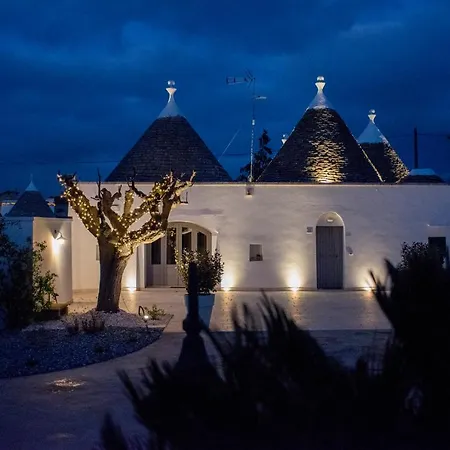 Pavi Trulli E Suites Locorotondo Exterior foto